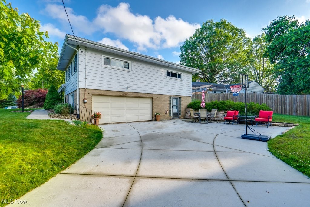 Revere Vill Sub - Residential