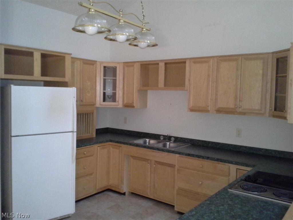 Cambridge of the Creek - Residential