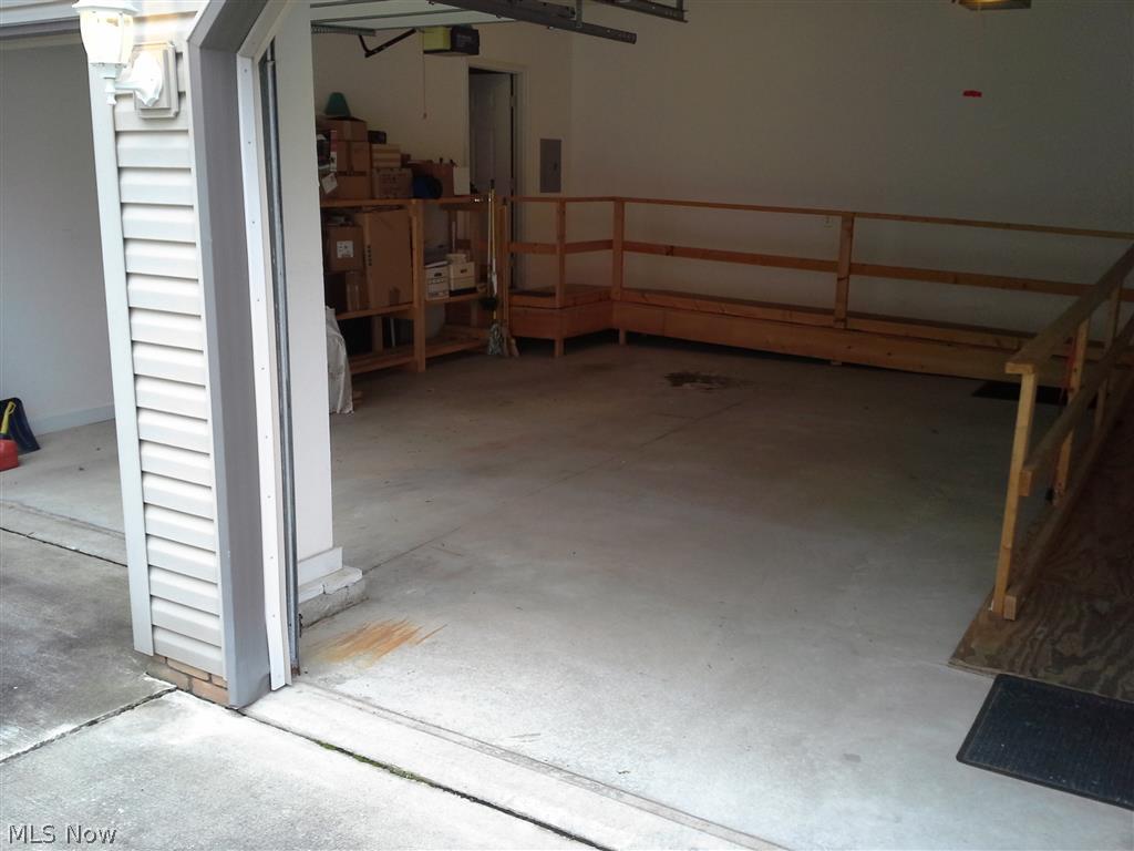 Cambridge of the Creek - Residential