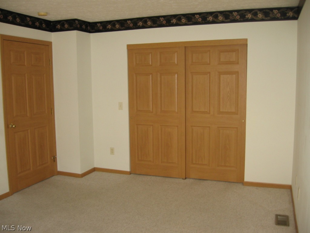 Cambridge of the Creek - Residential