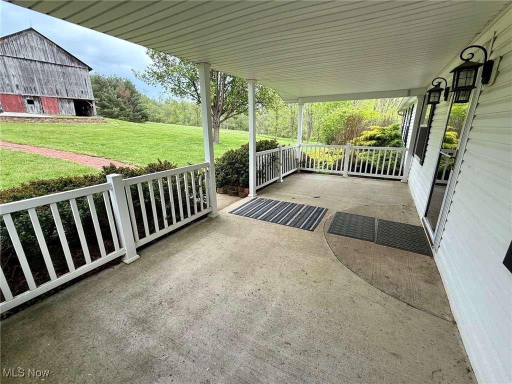 1060 Warren Chapel Rd Rd, Fleming, Ohio image 2