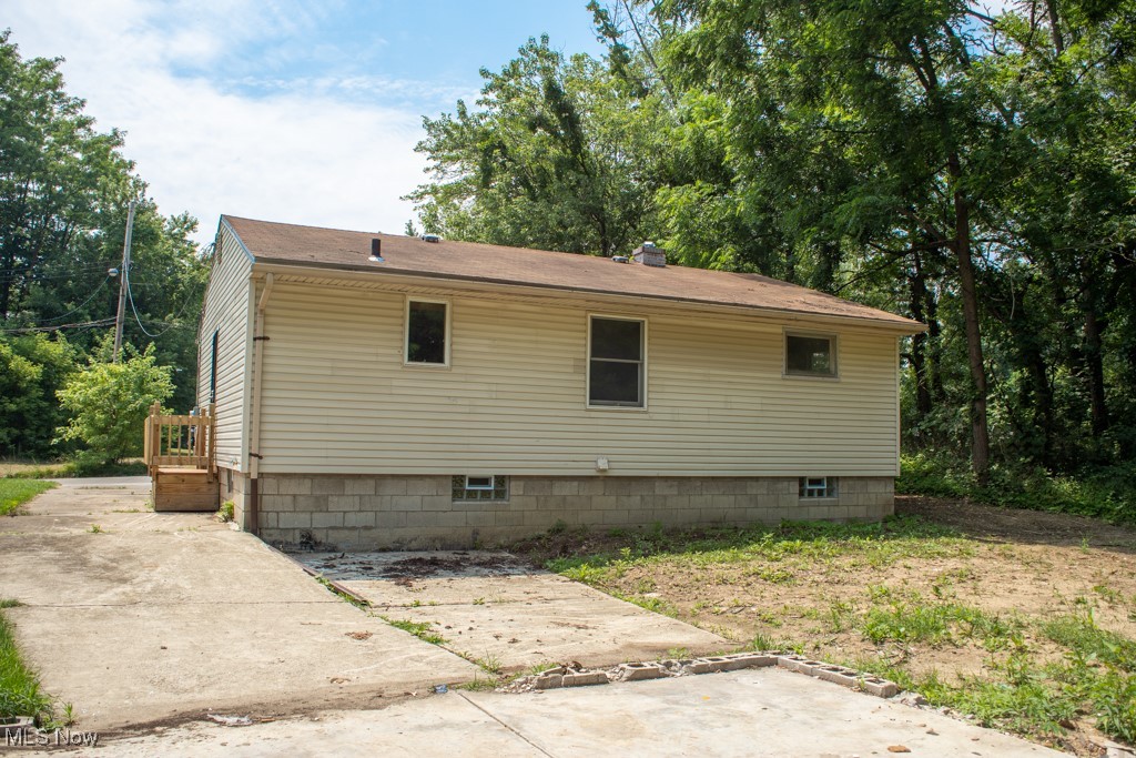 2208 Cherry Hill Avenue, Youngstown, Ohio image 27