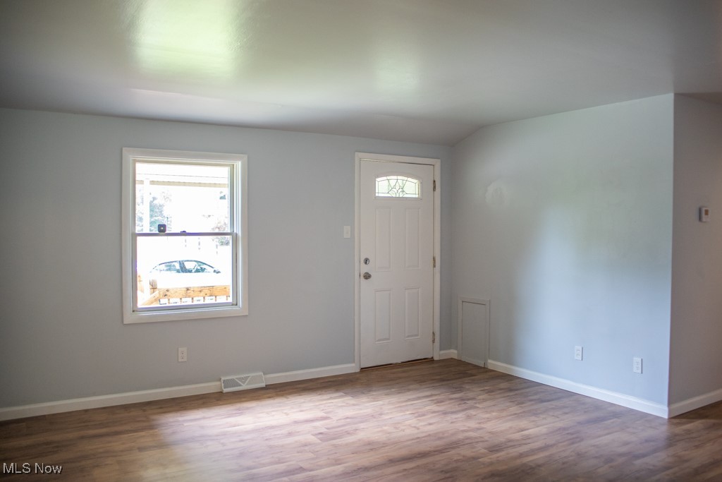 2208 Cherry Hill Avenue, Youngstown, Ohio image 7