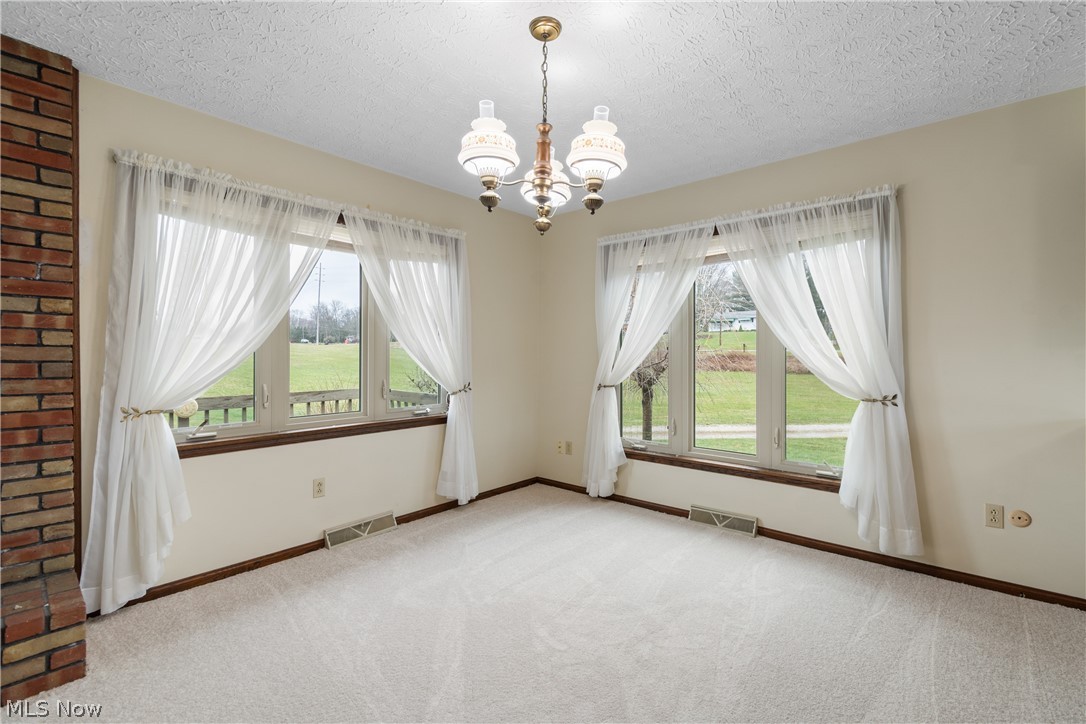 Green Sec 32 - Residential Income