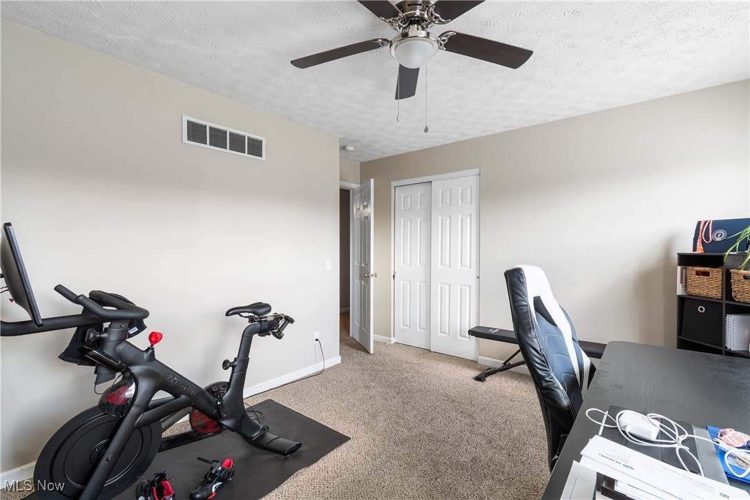 4805 Parwich Circle, Canton, Ohio image 18