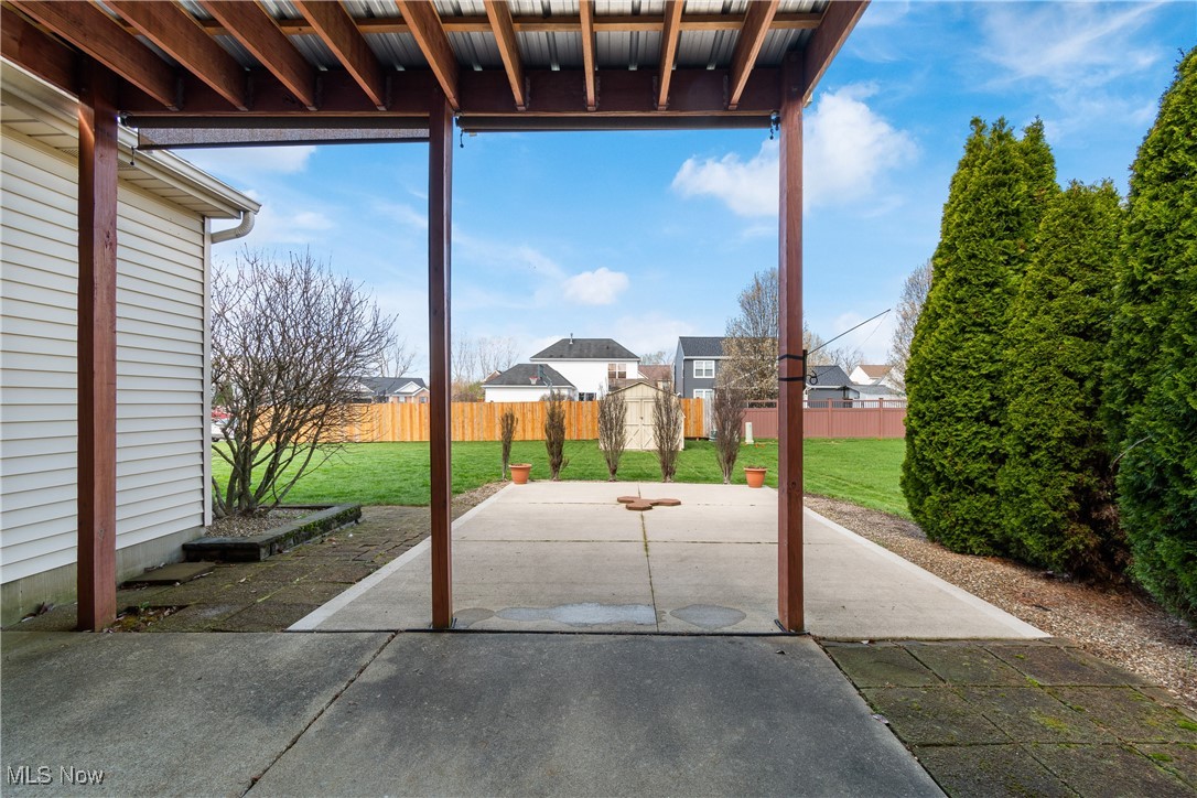 4805 Parwich Circle, Canton, Ohio image 24