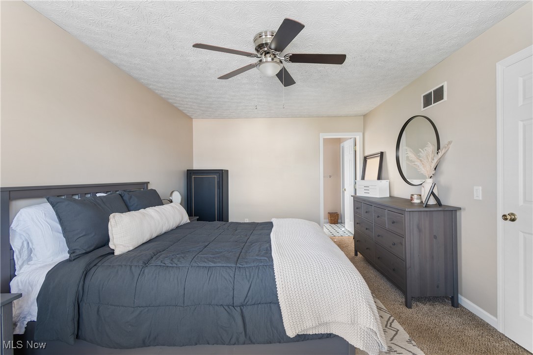 4805 Parwich Circle, Canton, Ohio image 15