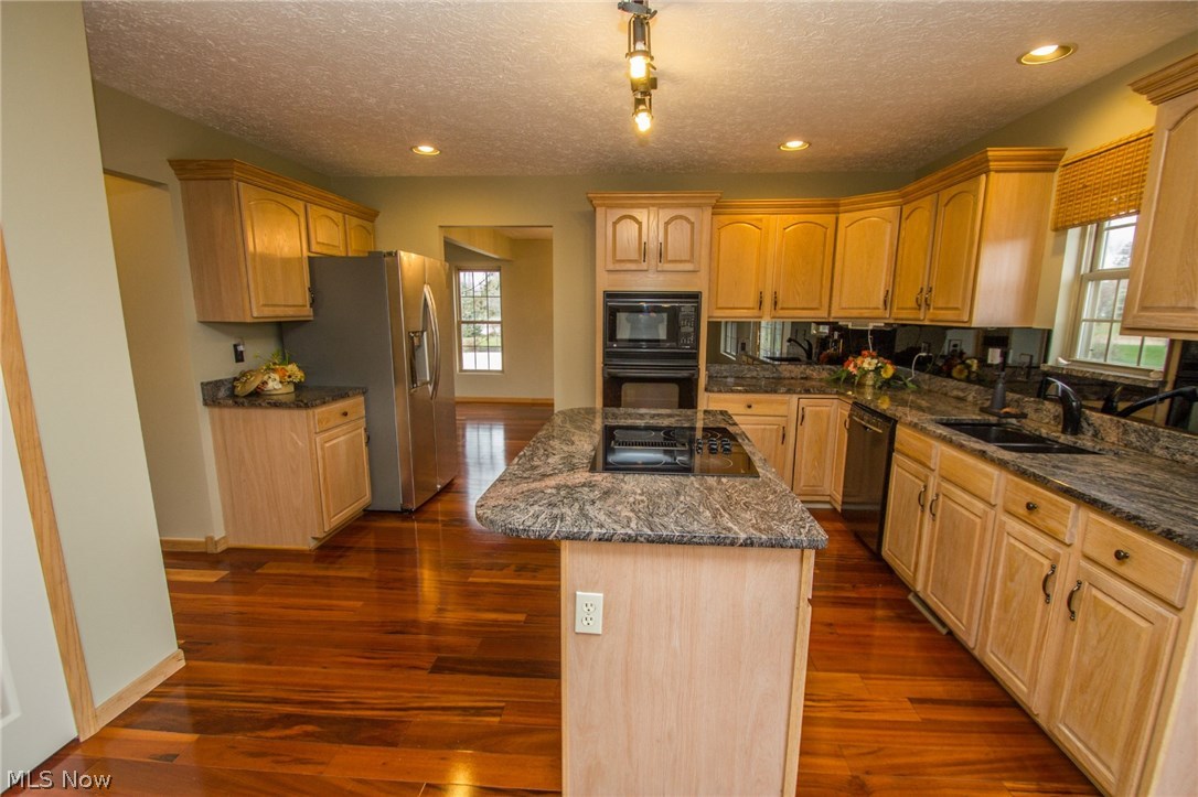 Arbor Acres - Residential