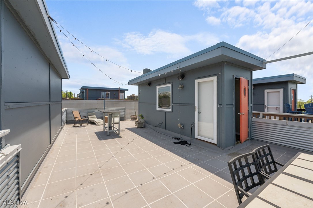 Cleveland, Ohio 44102, United States, 3 Bedrooms Bedrooms, ,3 BathroomsBathrooms,Residential,Pending,148120