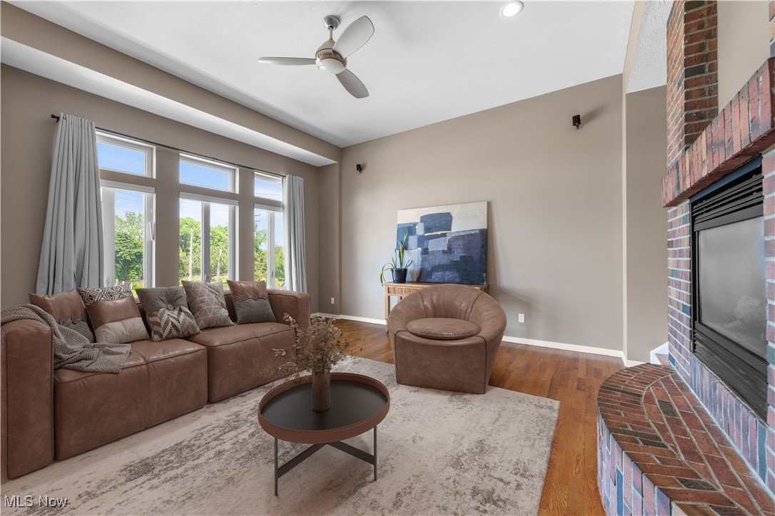 Cleveland, Ohio 44102, United States, 3 Bedrooms Bedrooms, ,3 BathroomsBathrooms,Residential,Pending,148120