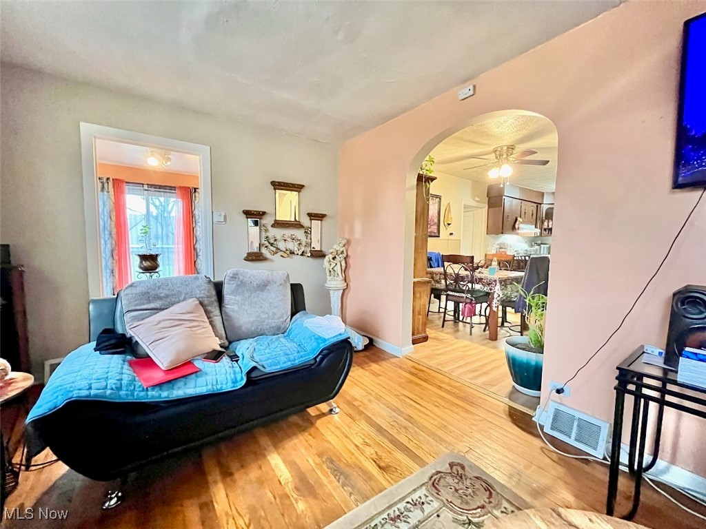 5717 Archmere Avenue, Cleveland, Ohio image 8
