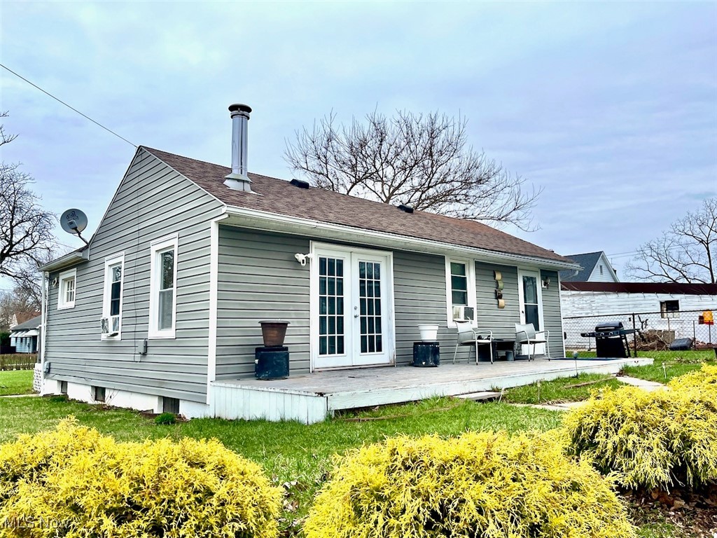 5717 Archmere Avenue, Cleveland, Ohio image 24