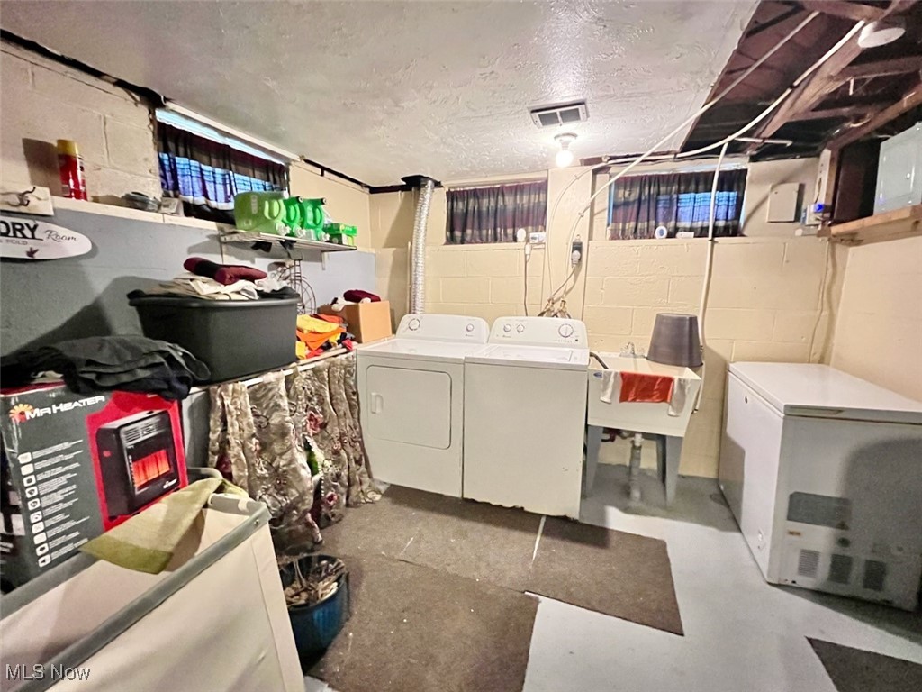 5717 Archmere Avenue, Cleveland, Ohio image 19