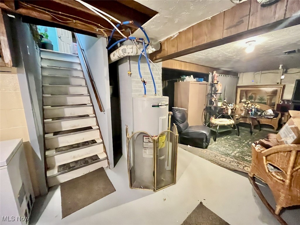 5717 Archmere Avenue, Cleveland, Ohio image 16