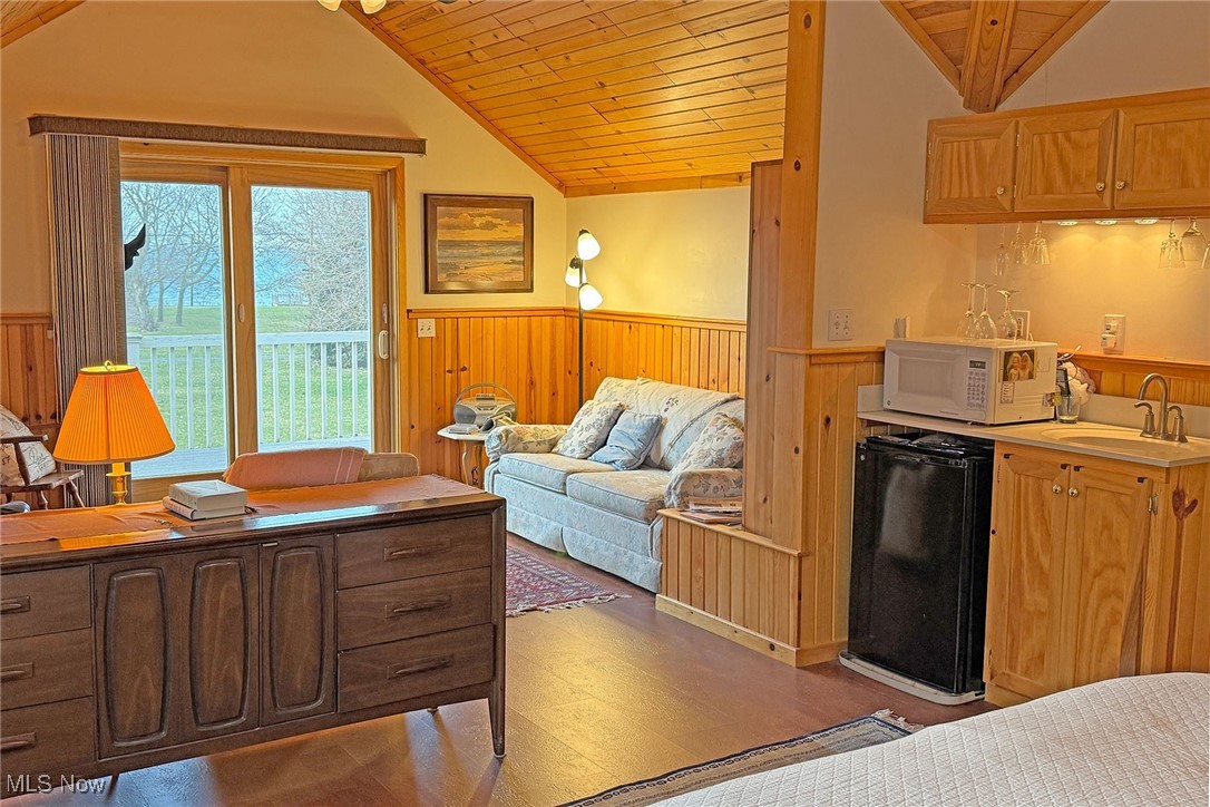 103 Southaven Lane, Kelleys Island, Ohio image 29