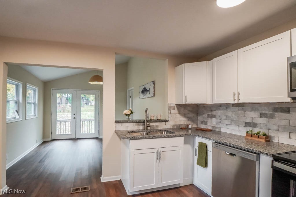 Aurora Shores Condo - Residential