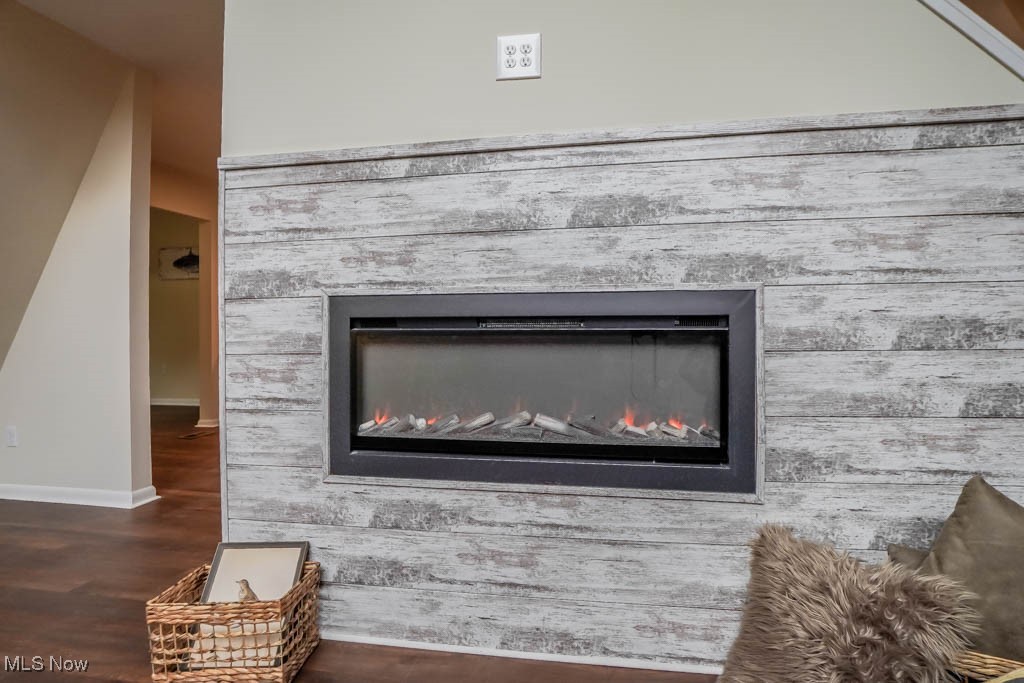 Aurora Shores Condo - Residential