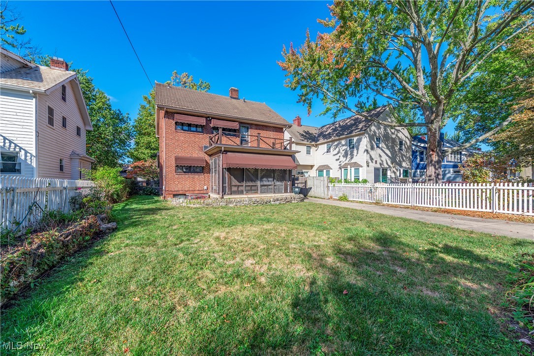 Wm A Schliecher Arthur Ave - Residential