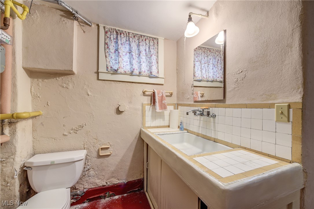 Wm A Schliecher Arthur Ave - Residential