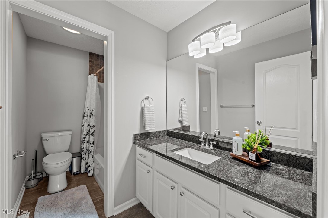 6367 Burrow Court, Medina, Ohio image 39