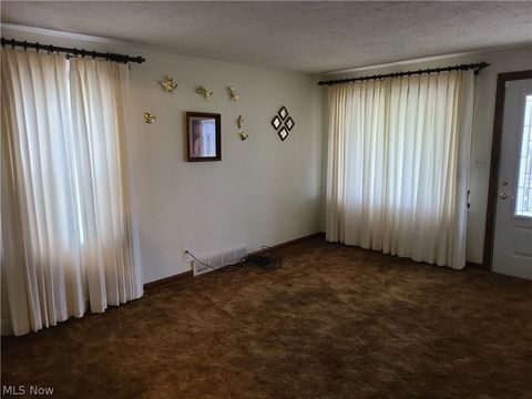 Tiny photo for 1031 Camden Avenue SW, Canton, OH 44706 (MLS # 5188004)