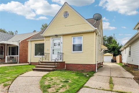 Tiny photo for 4136 Harwood Road, South Euclid, OH 44121 (MLS # 5238195)