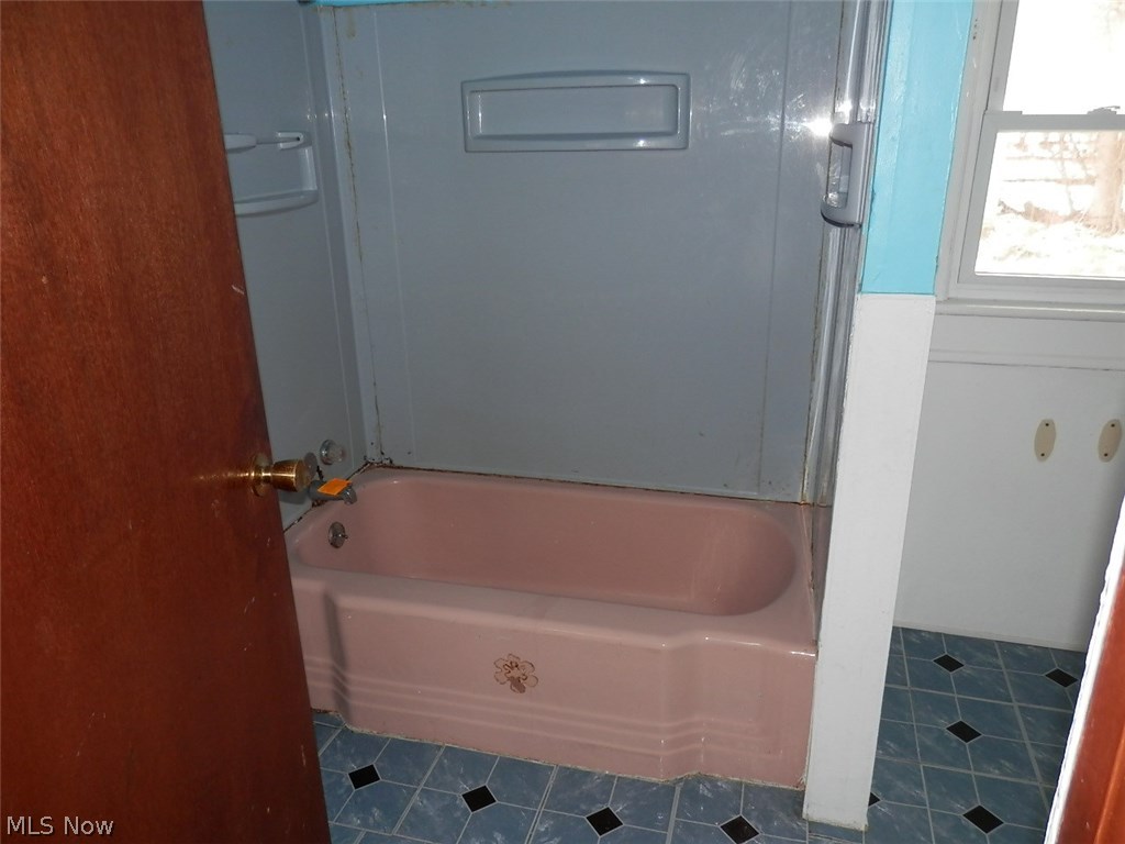 Ella & Easter Shebondy 1st All - Residential