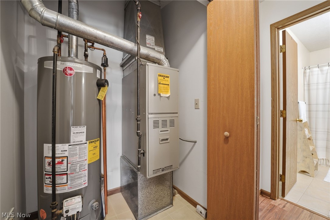 Geneva-on-the-Lake Village - Residential