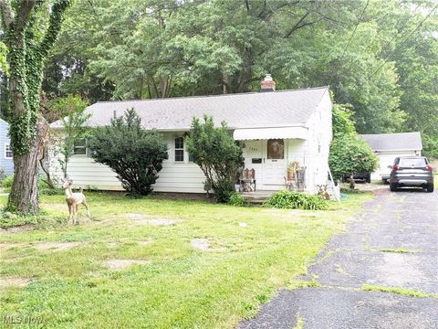 7567 Inland Drive, Olmsted Falls, OH 44138 - #: 5137218