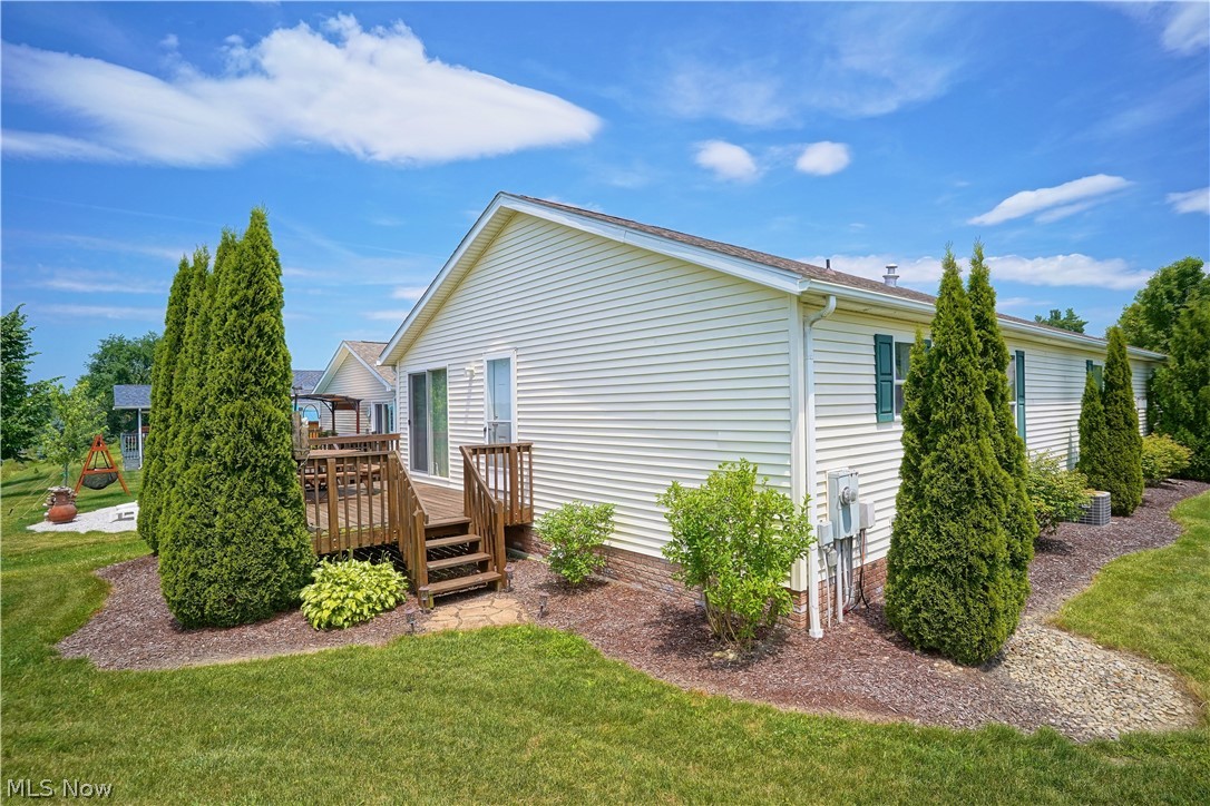 Lakeside Terrace - Residential