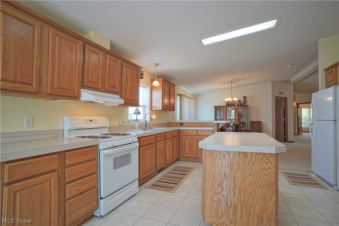 Lakeside Terrace - Residential