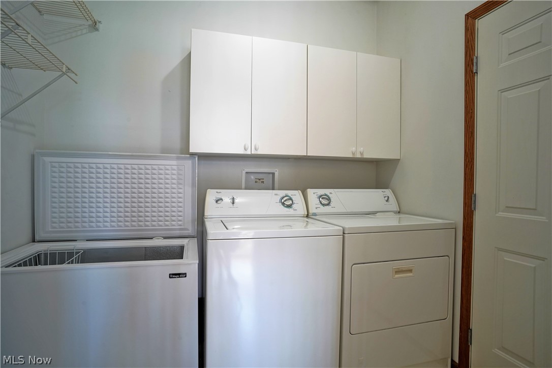 Lakeside Terrace - Residential