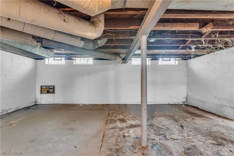 Tiny photo for 15902 Maplewood Avenue, Maple Heights, OH 44137 (MLS # 5224827)