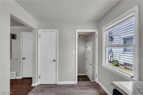 Tiny photo for 15902 Maplewood Avenue, Maple Heights, OH 44137 (MLS # 5224827)
