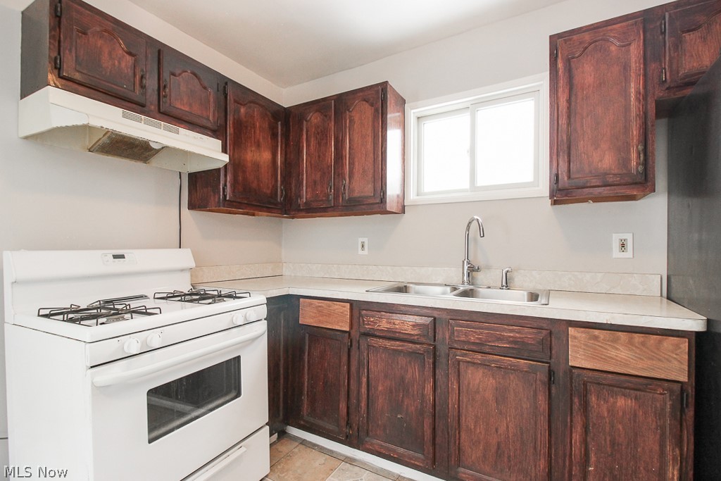 Lee Heights - Residential Lease