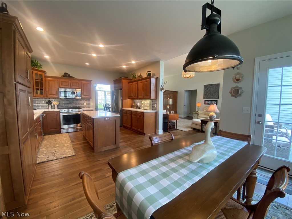 Reserve/Deer Crk Ph 01 - Residential