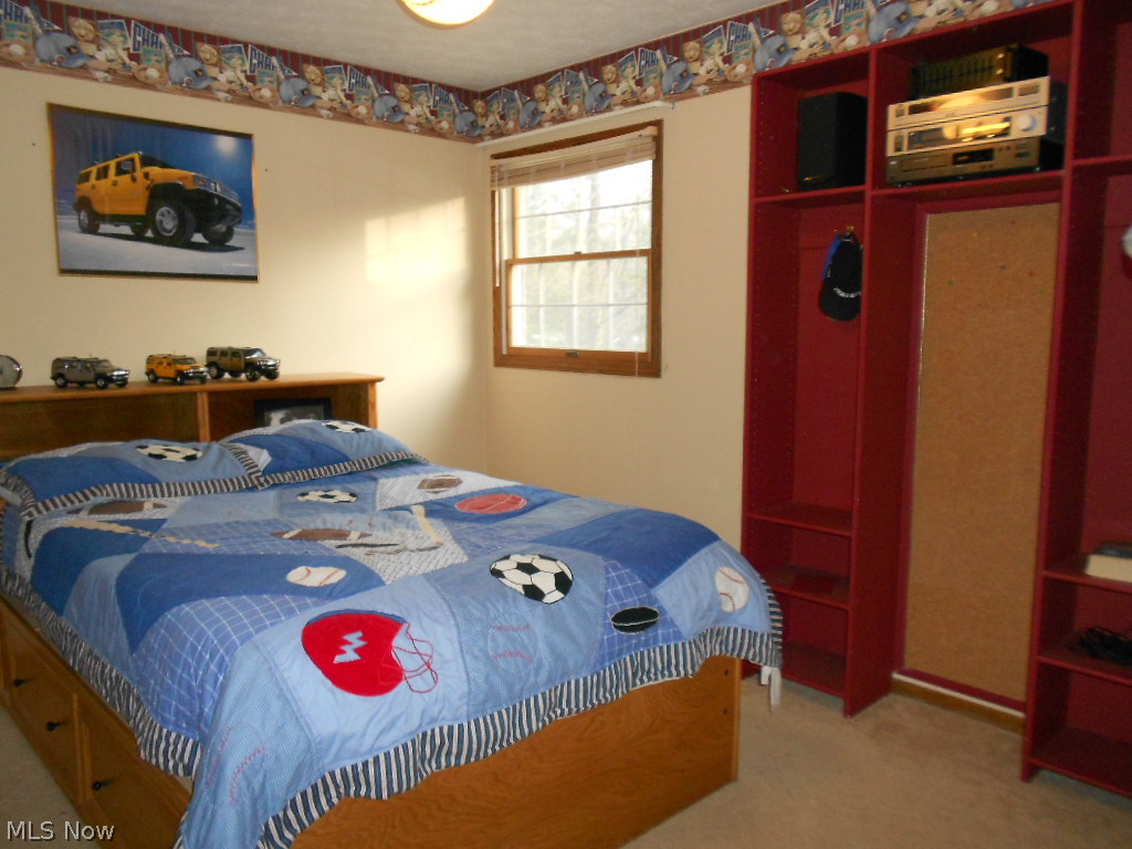 The Woods of the Western Reserve - Residential