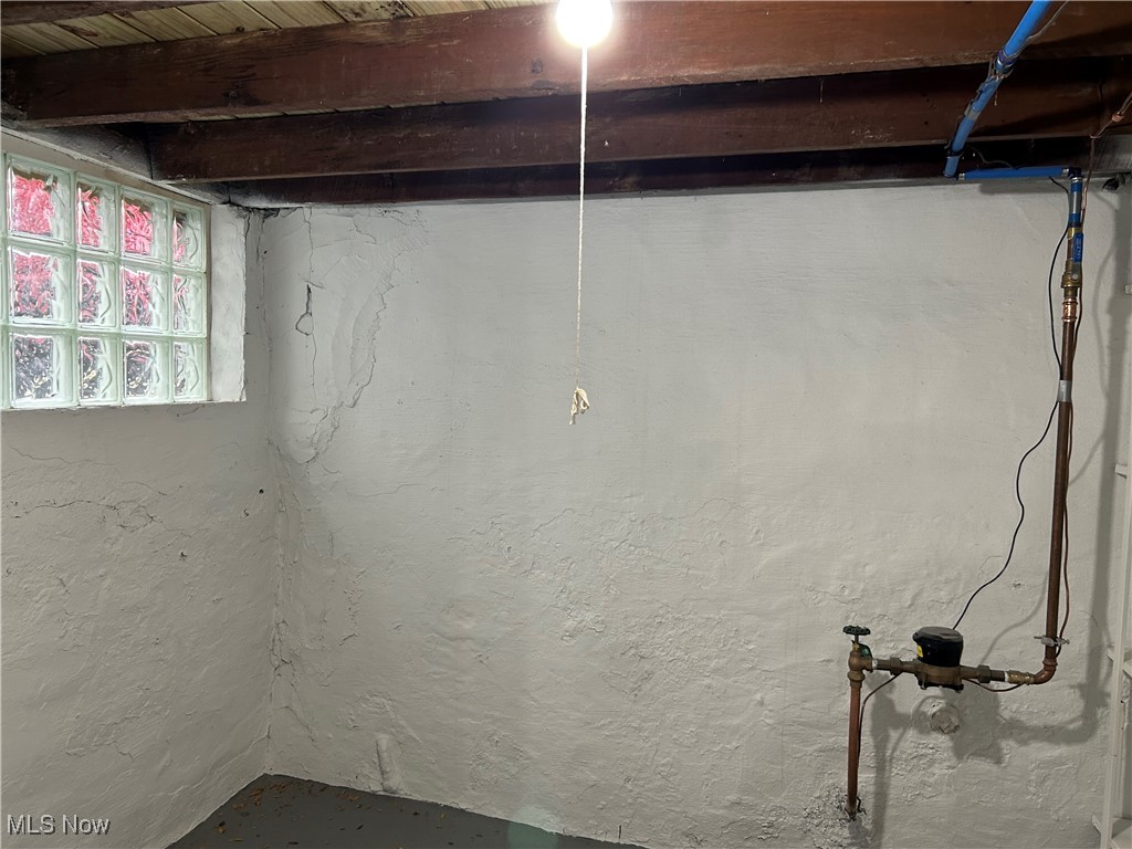 Rose - Residential Lease