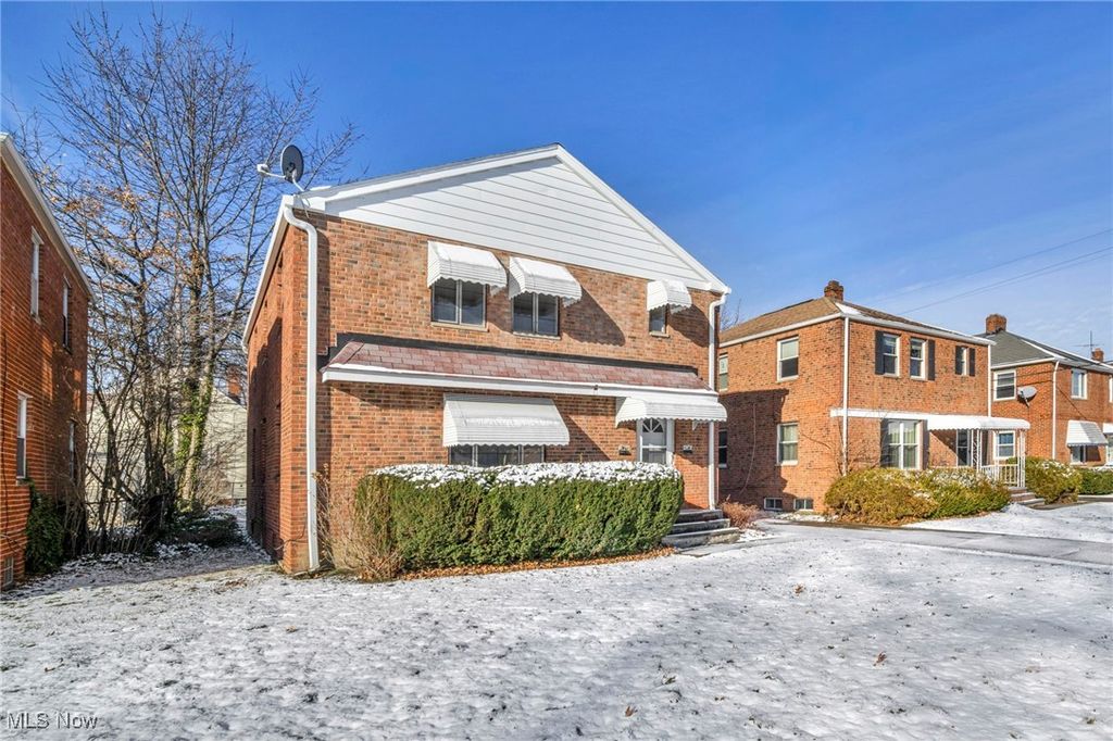 Photo of 420 E 222nd Street #1, Euclid, OH 44123 (MLS # 5181396)