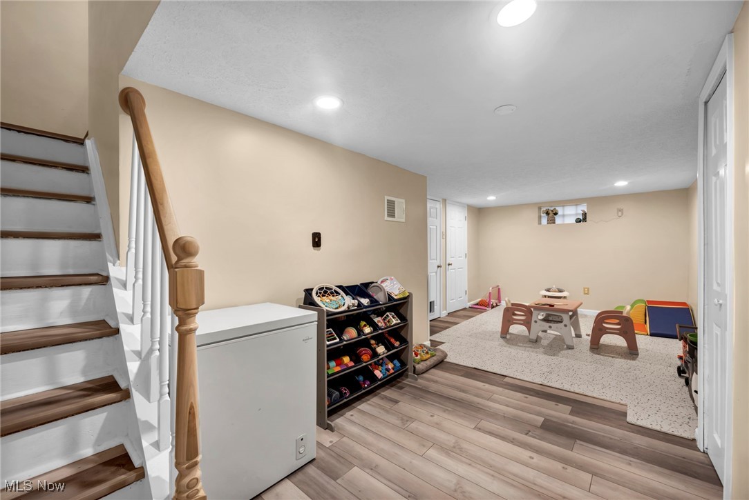 1106 Orlando Avenue, Akron, Ohio image 35