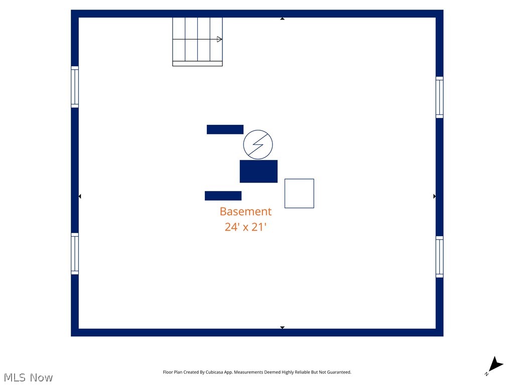 Main image without alt text