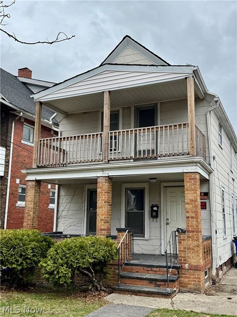 859 Whitcomb Road Cleveland OH 44110