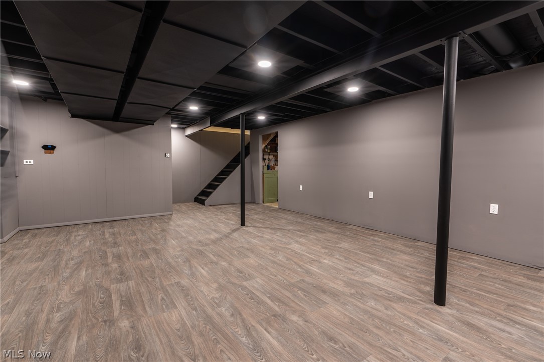 Lake Plaza - Residential