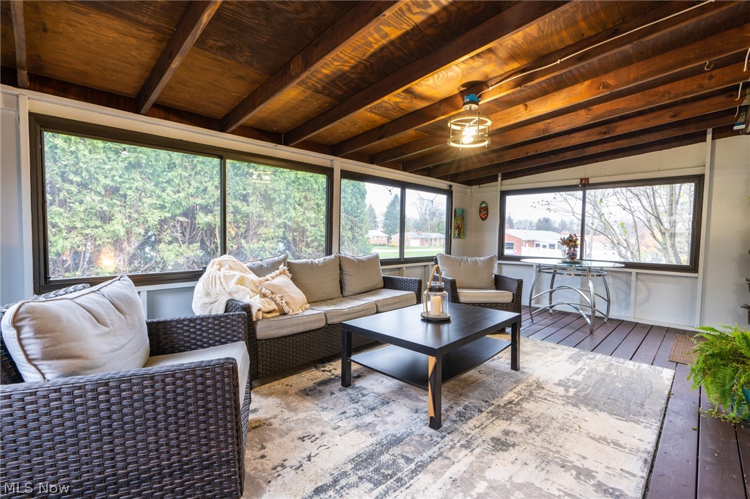 Lake Plaza - Residential