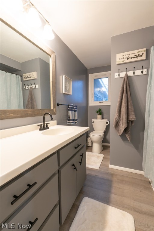 Lake Plaza - Residential