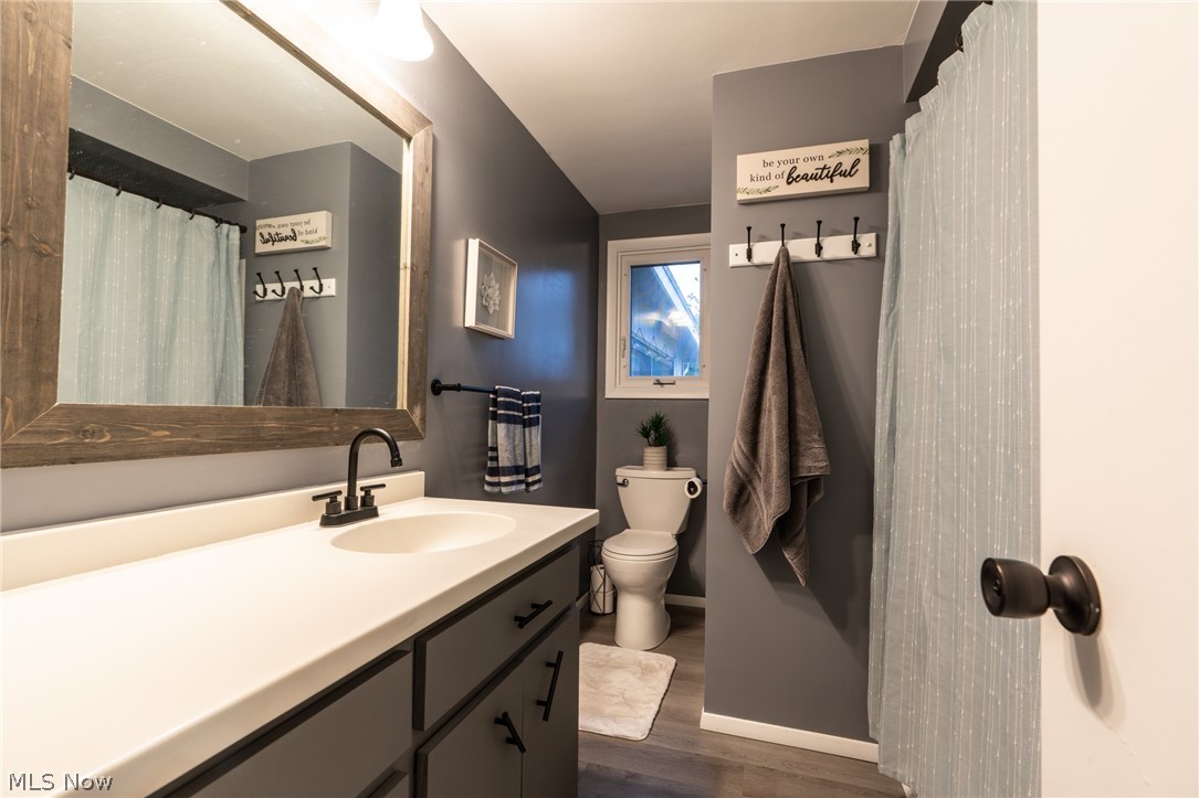 Lake Plaza - Residential