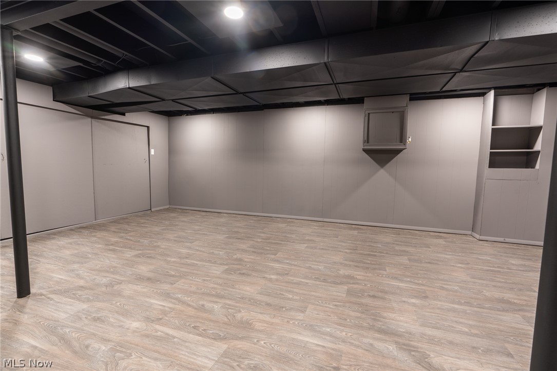 Lake Plaza - Residential