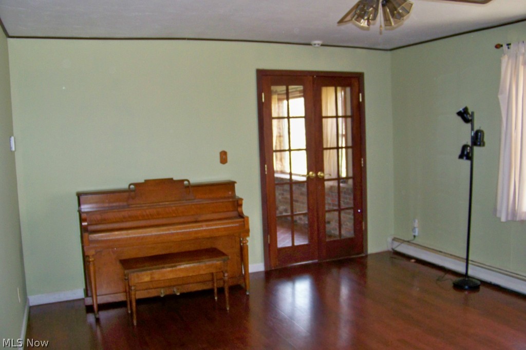 Sunset Country Club - Residential