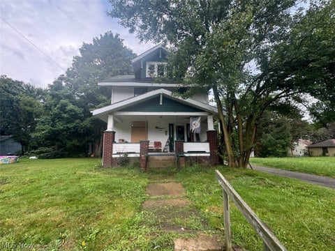 Homes For Sale - 1316 Saint Elmo Avenue<br/> Canton, OH 44705