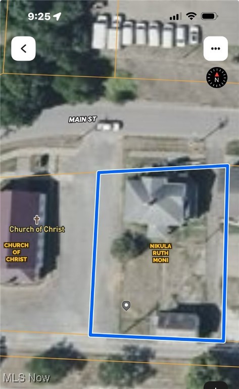 Main image without alt text